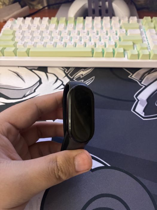 Xiaomi mi band 10 в черном цвете