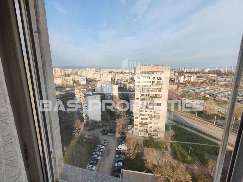 3-стаен в София-Красна поляна 2 площ 82