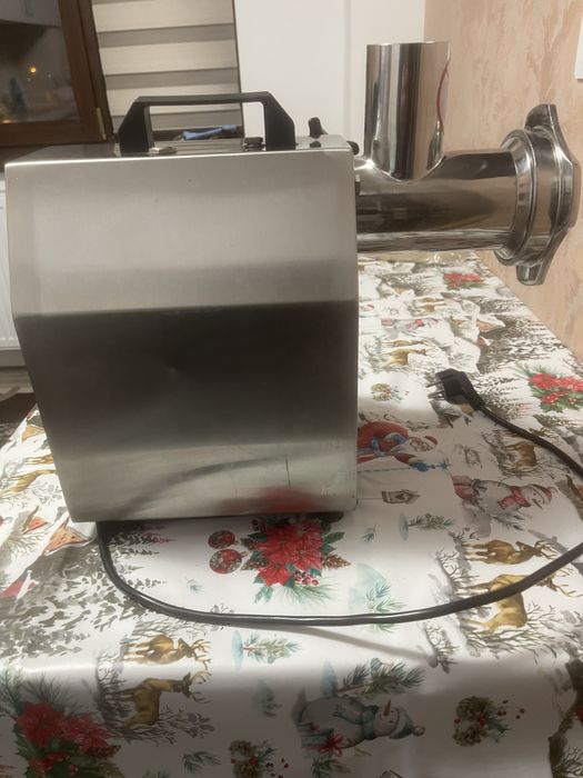 MAXIMA Meat Mincer 22 ,masina de tocat carne