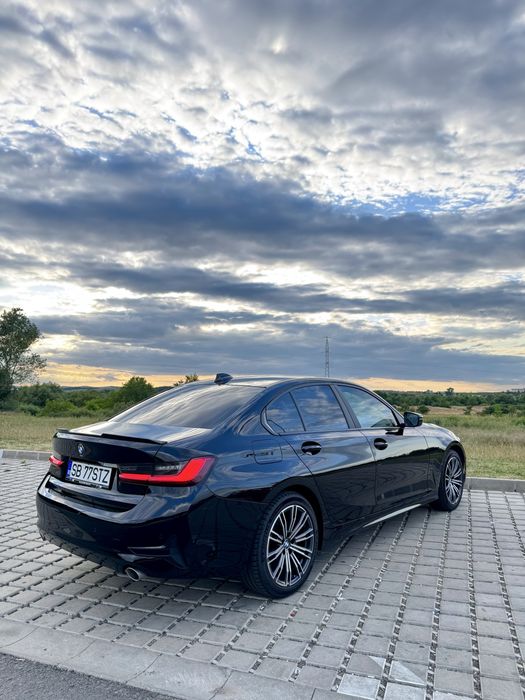 BMW 3 Series 2019 — imagine 2