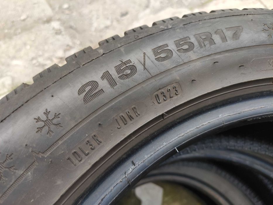 2бр Зимни гуми 215 55 17 - Dunlop - DOT 2023