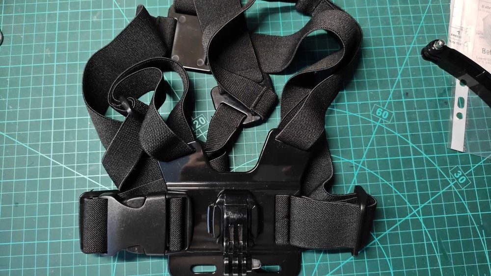 Telecomandă GoPro originală + set accesorii GoPro HERO 7/6/5 – 250 lei