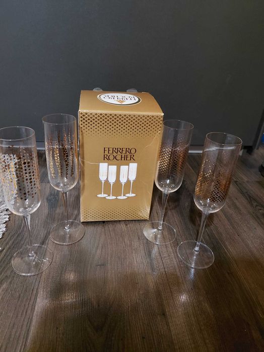 Set 4 pahare de șampanie Ferrero Rocher