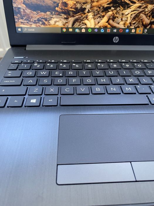 HP Laptop 15‑db1xxx.