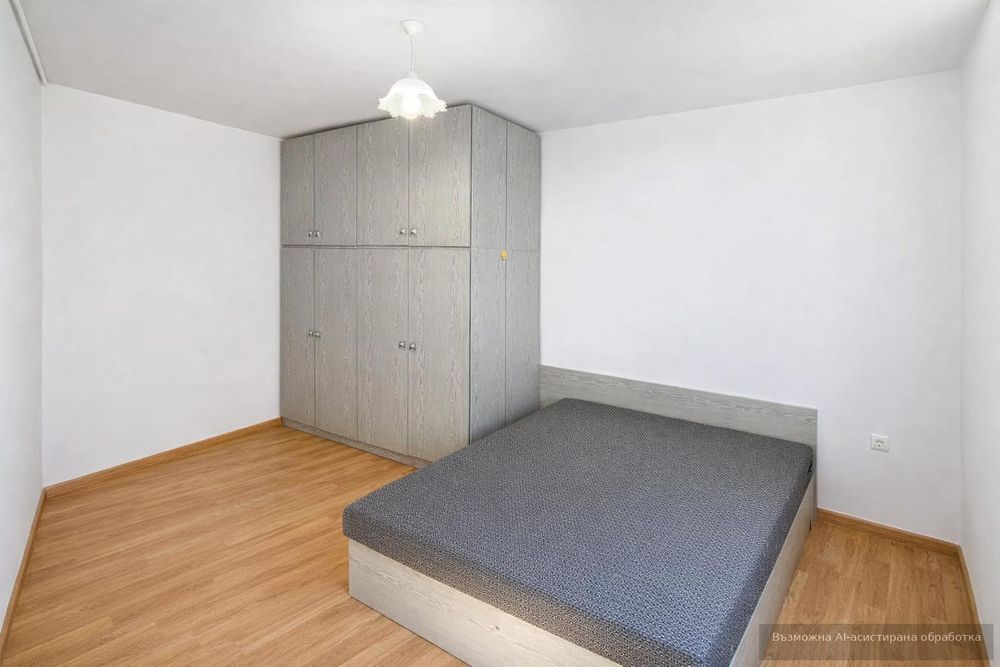 Тристаен апартамент в ТОП Център/ Тиха улица!