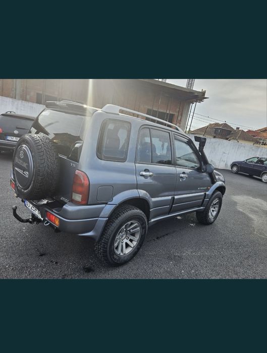 Vanzare Suzuki Grand Vitara 2.5 OFFROAD