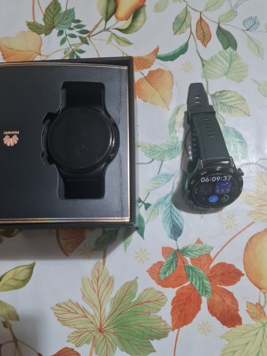 Huawei  watch gt 5 și gt 2 pro la cutie