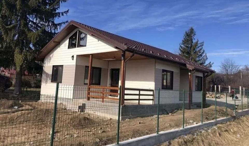 Construim case din panouri sandwici diferite modele