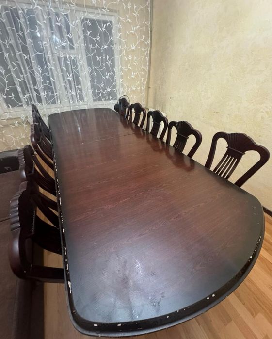 Стол ,стулья сатылады