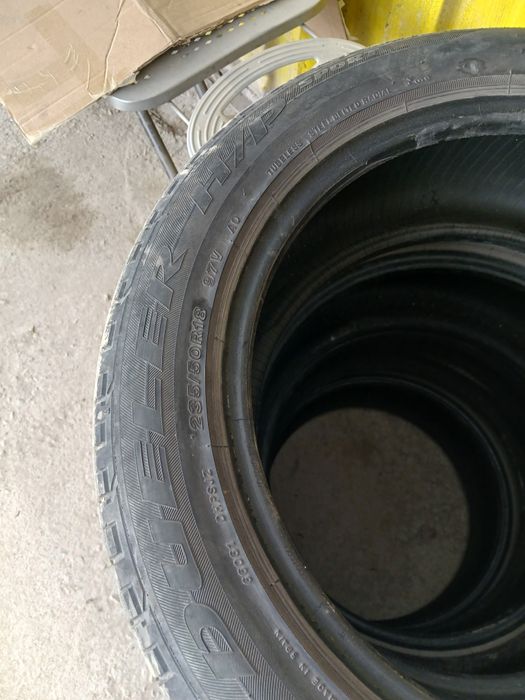 Шина лета 235/50/18