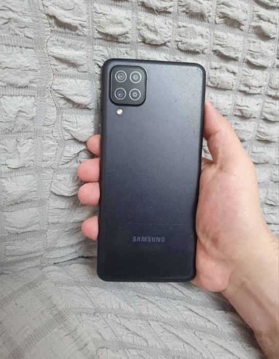 Samsung Galaxy A12 4/64GB Black Igravoy Original holati ideal Yaxshi