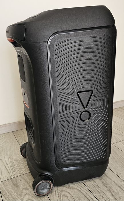 Vând JBL PartyBox 320