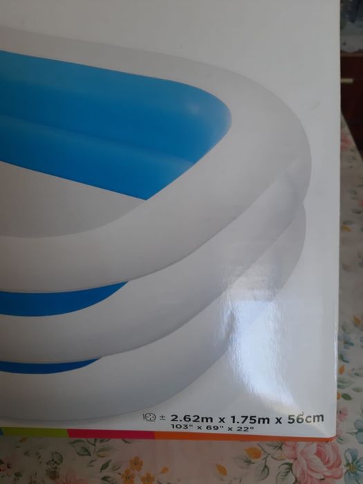 Продавам надуваем басейн