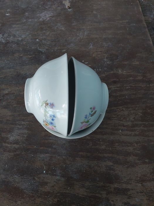 Продаётся посуда по 3,500 сум