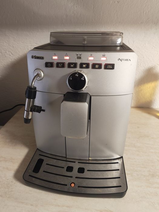 Кафемашина saeco intuita
