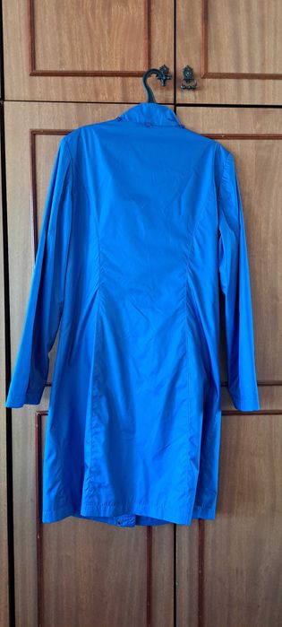 Плащ       синий