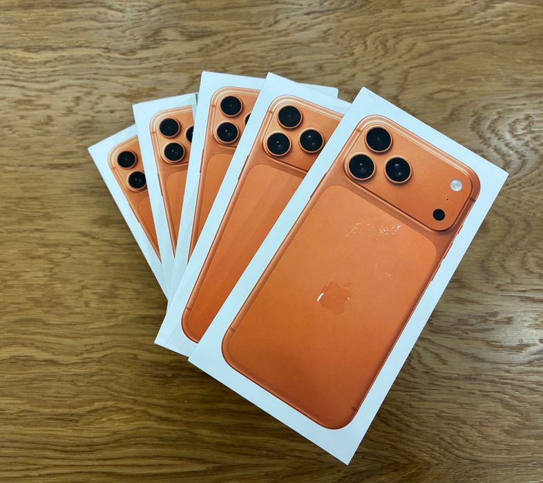 НОВ! iPhone 17 Pro Max 256GB Orange  ПОДАРАЦИ КЕЙС И АДАПТЕР