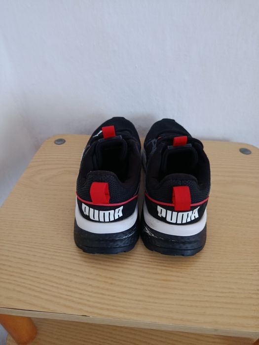 Adidași puma mid-tech