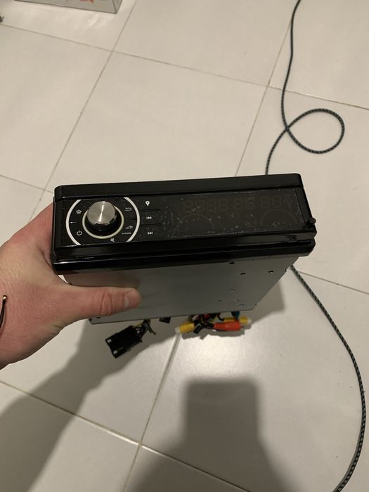 Мултимедия 1 Дин с проблем