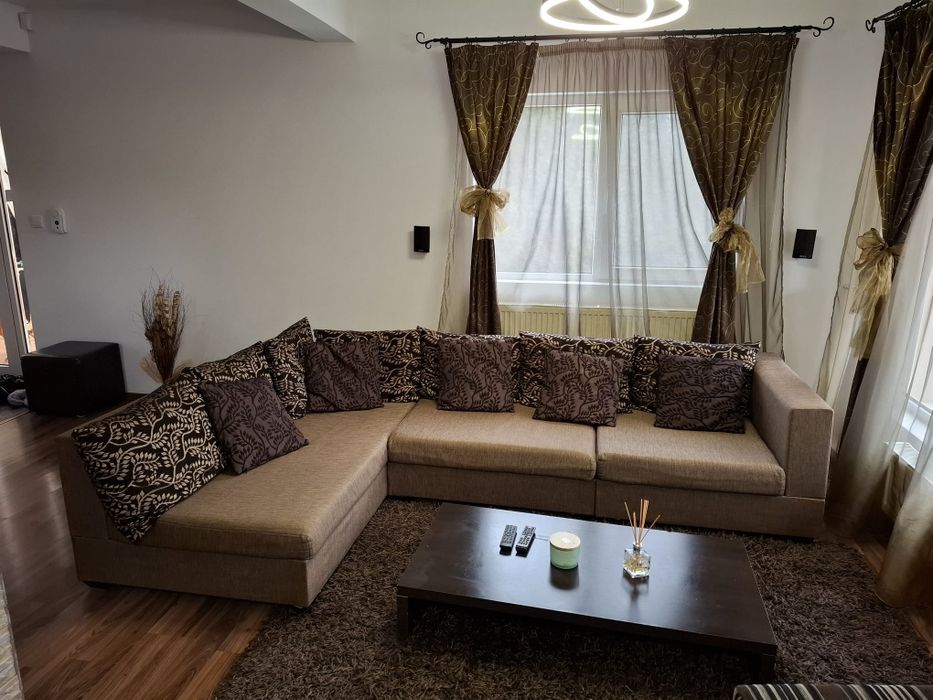 Mobilier living+ mobilier hol +canapea