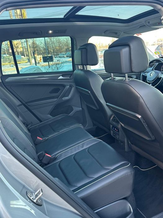 Vw Tiguan R-Line 2019 Extra-Full 4x4