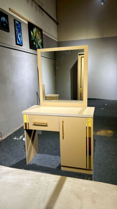 Mebel Yotoqxona to'plami "CHANEL" Spalniy mebel Спальный гарнитур