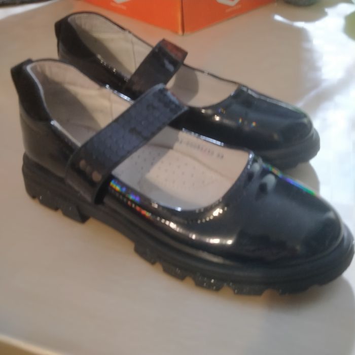 Туфли детские новые