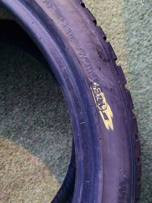 225 40 18 iarna Hankook o