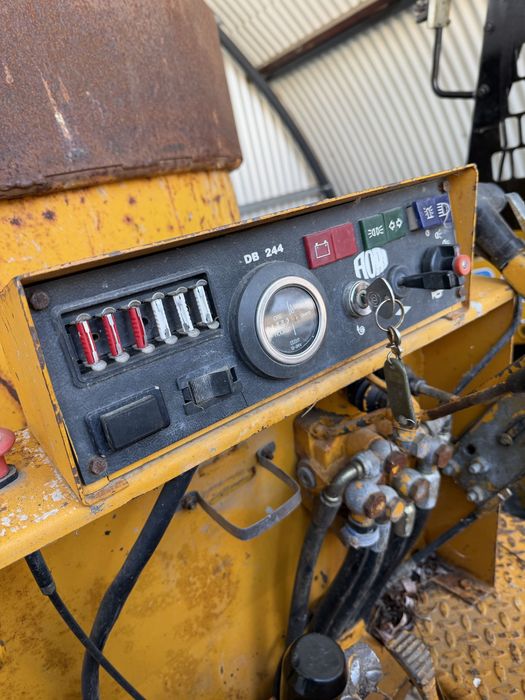 Vand dumper de 1 tone