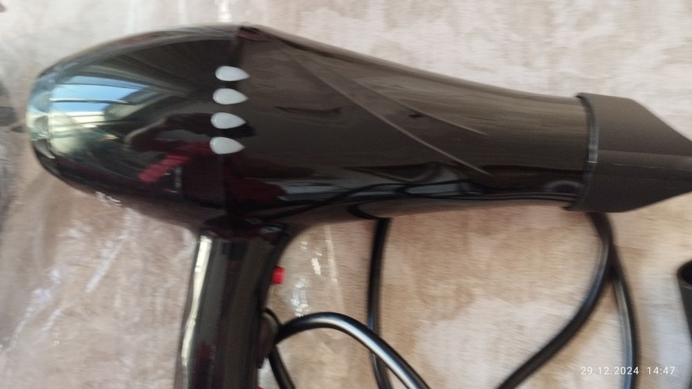 Продам фен BENE складной