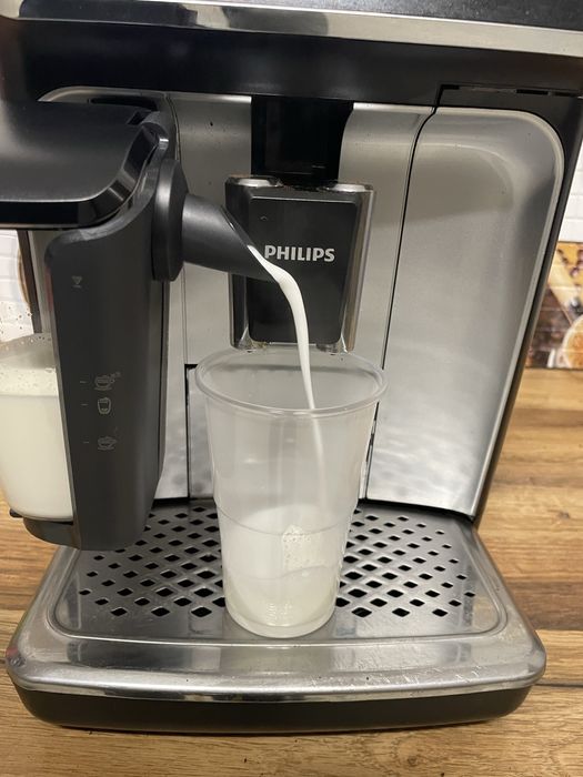 Aparat cafea Philips LatteGo