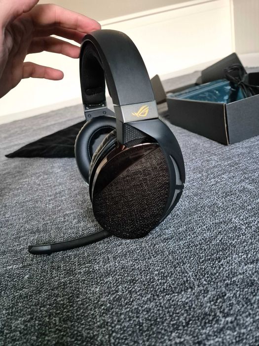 Casti Gaming Asus Rog Strix Fusion 700 Bluetooth, stare perfecta !