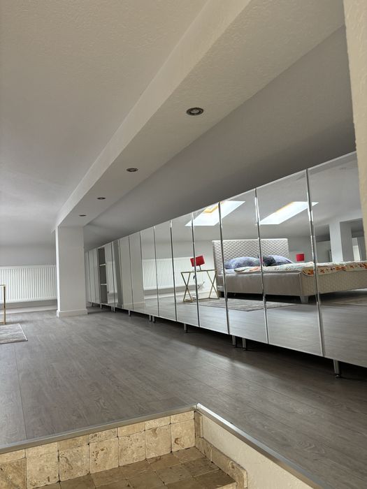 Apartament tip penthouse 3 niveluri Valea Lupului de inchiriat