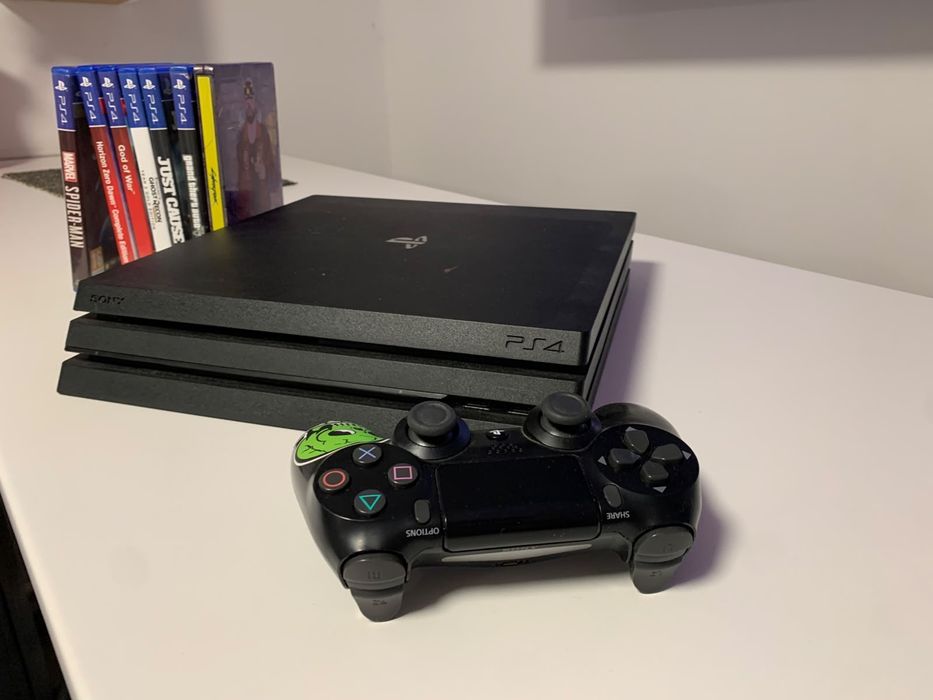 Vand PlayStation 4 Pro
