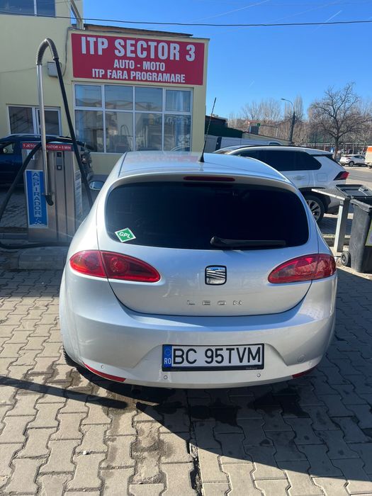 SEAT Leon 2008 — imagine 3