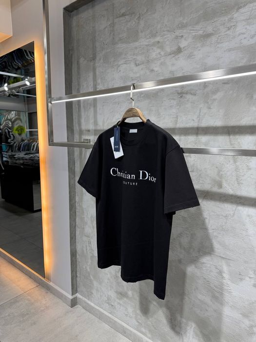 Мъжки тениски различни модели