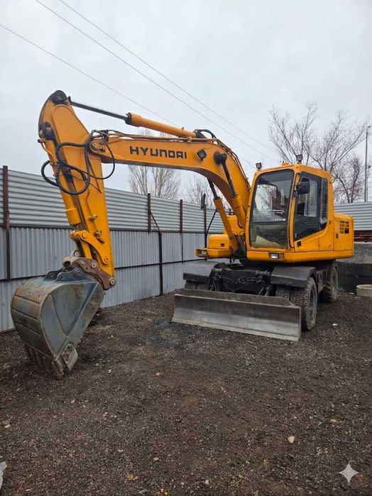 Экскаватор HYUNDAI ROBEX 1400 W-7