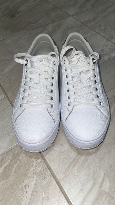 Tommy hilfiger кецове