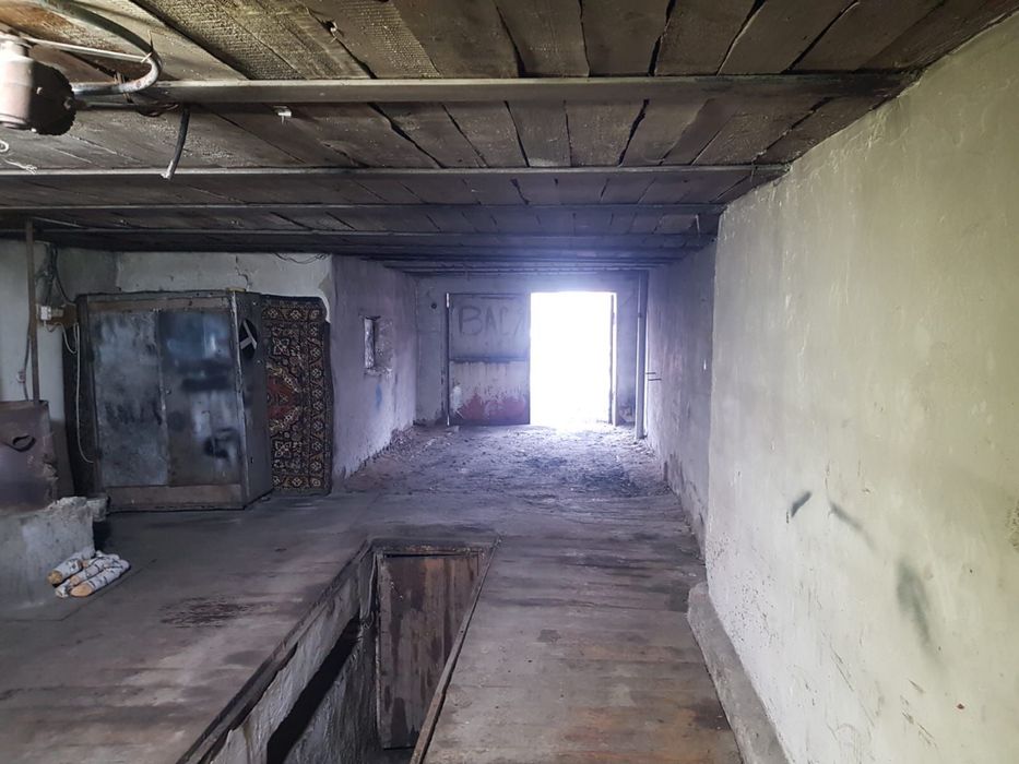 Продам 7-ми комнатный дом