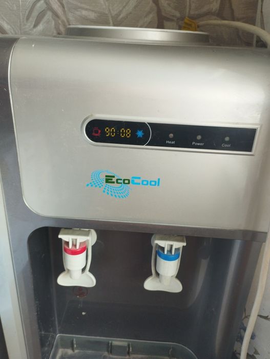 Продается кулер для воды