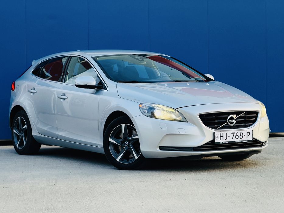VOLVO V40 2013 — imagine 2