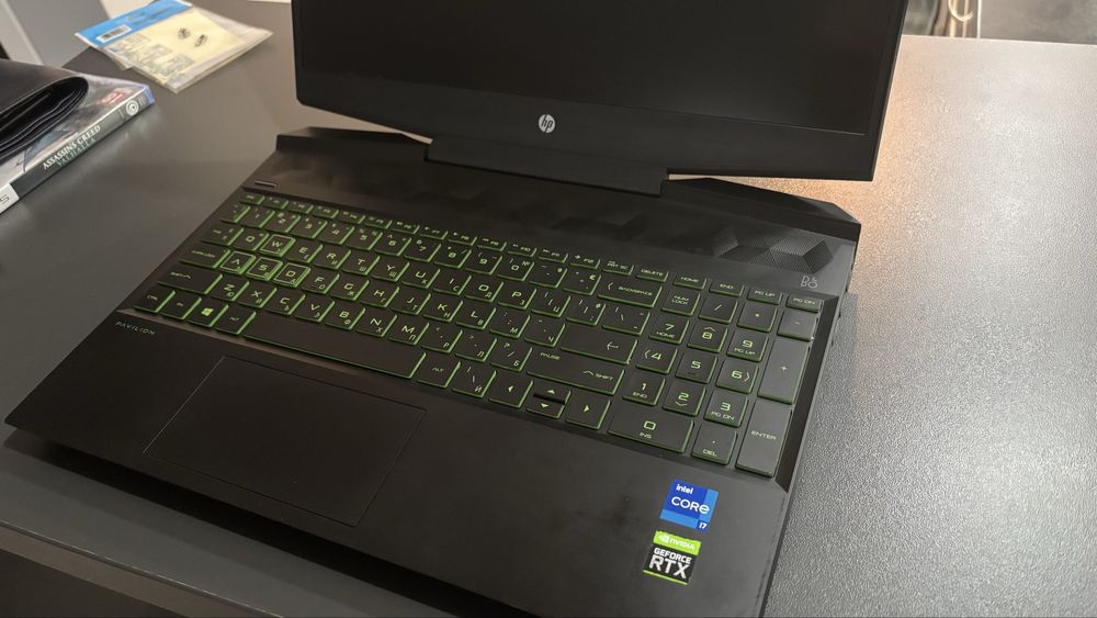 Hp pavilion gaming 15- intel core i7 / nvidea 3050