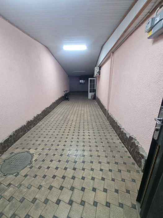 Glinkada yashashga tayyor  3sotixli uchaska sotiladi