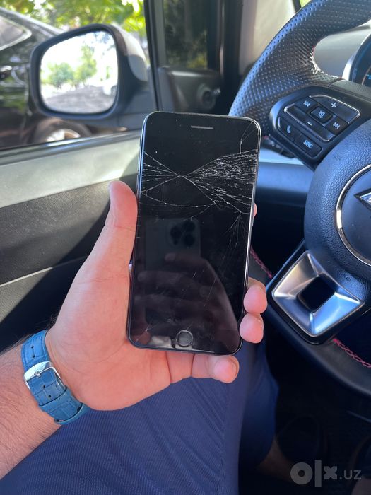 Iphon 8+ sotiladi