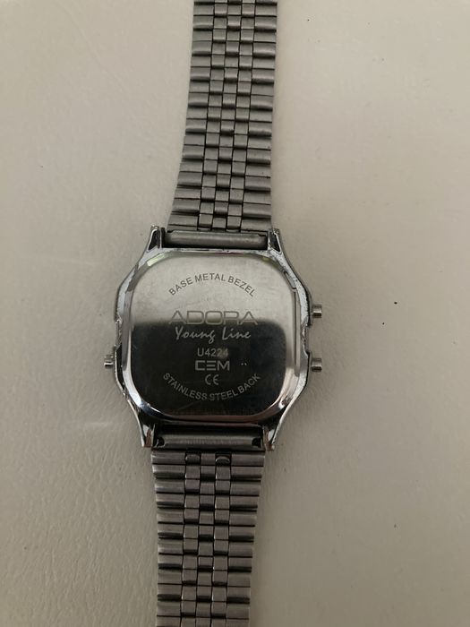 Ceas Adora young line baterie noua