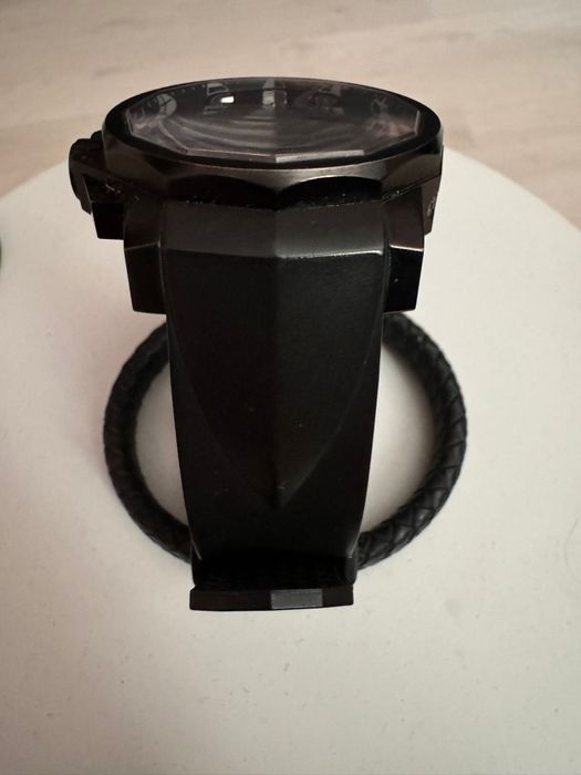 Продавам мъжки часовник Corum Admiral's Cup Black Challenge 44 Limited