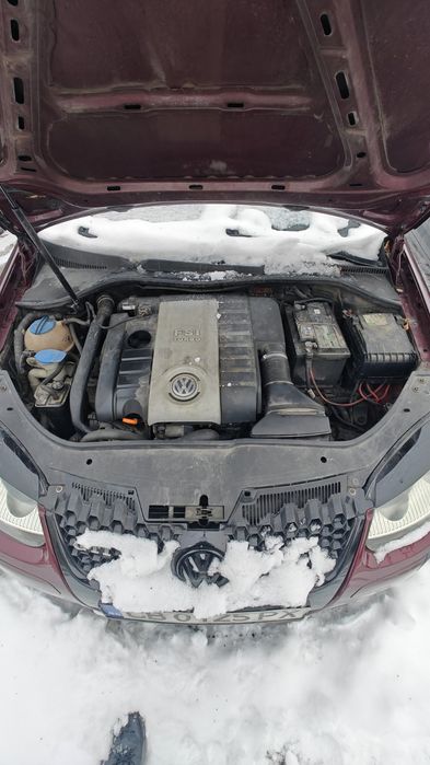 Продавам Голф 5 GTI на Части, както и ВСЯКАКВИ ЧАСТИ за други Голф 5ци