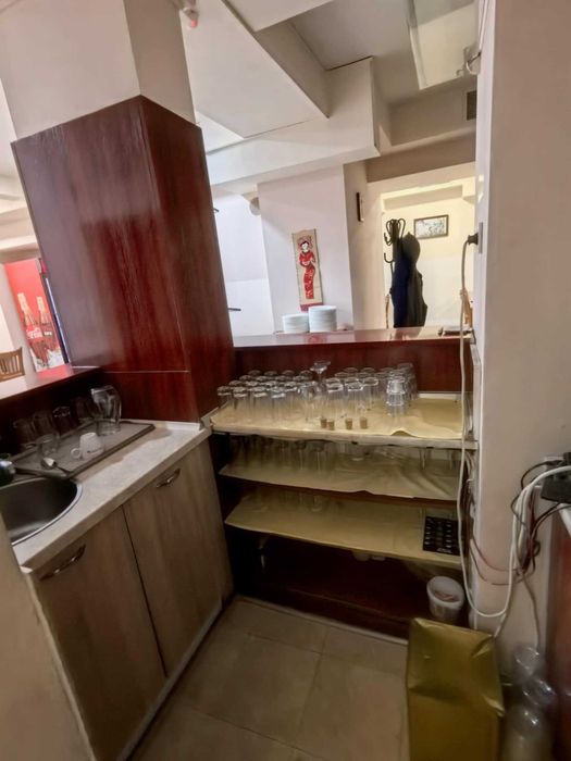 Продава се Заведение в Плевен, Идеален център - 240 кв.м за 1438 €/кв.м - Снимка #2