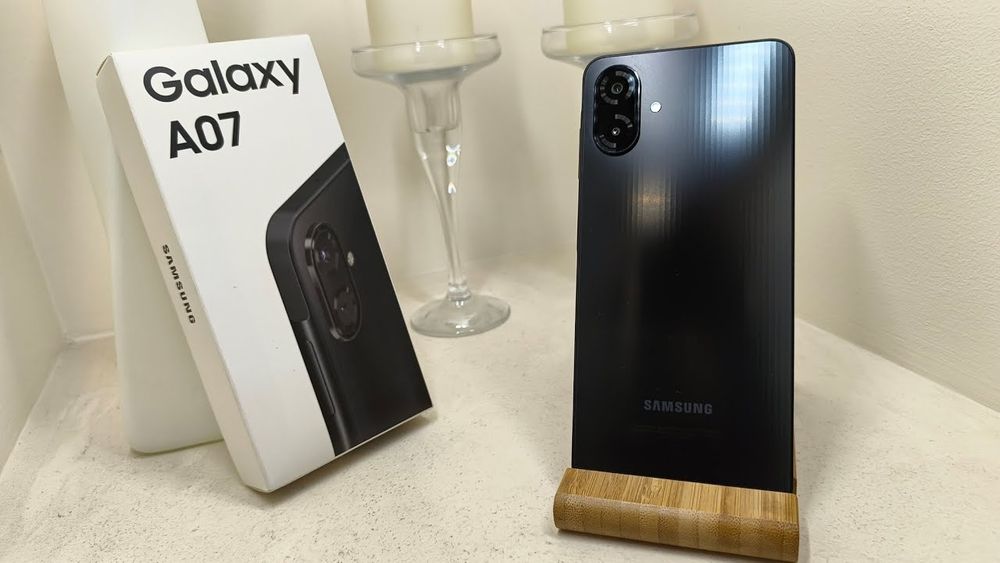 Samsung A07 black