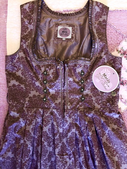 Дриндл рокли.